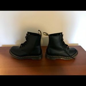 Dr. Marten 1460 smooth size 7